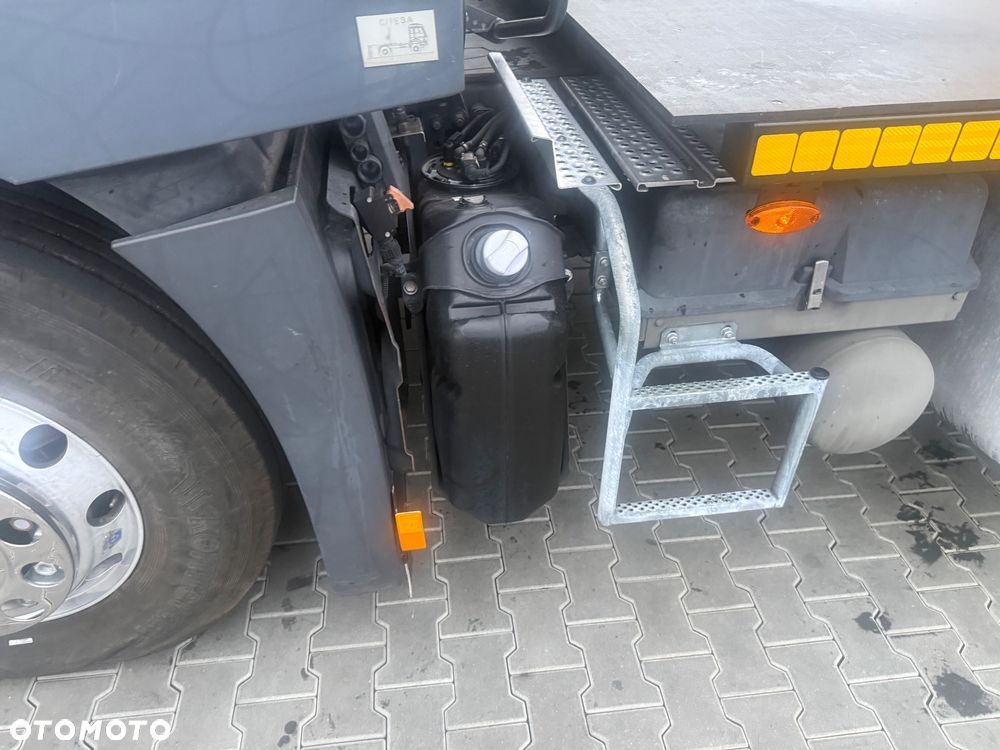 Mercedes-Benz Actros 18.40 - 15