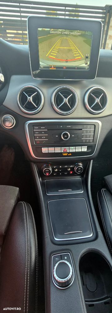 Mercedes-Benz CLA 220 d 7G-DCT AMG Line - 7