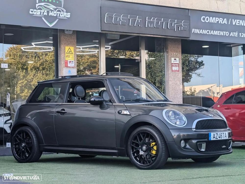 MINI 3 Portas Cooper SD - 2