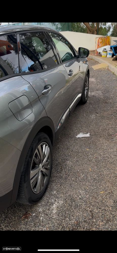 Peugeot 3008 1.6 Hybrid4 Allure Pack e-EAT8 - 11