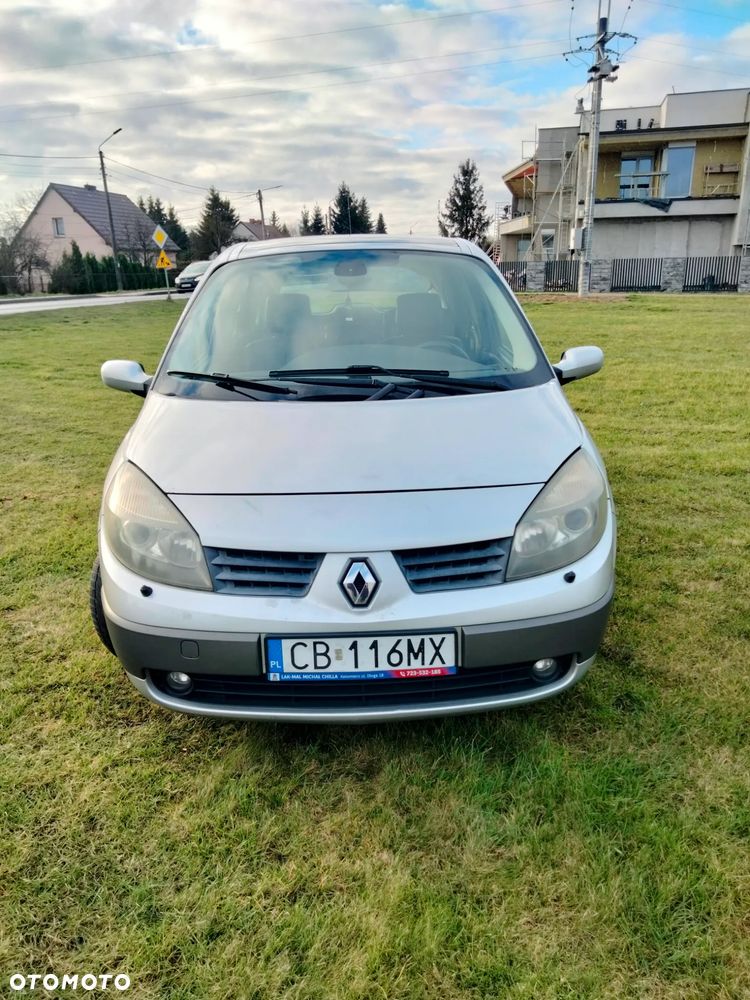 Renault Scenic 2.0 16V Emotion - 3