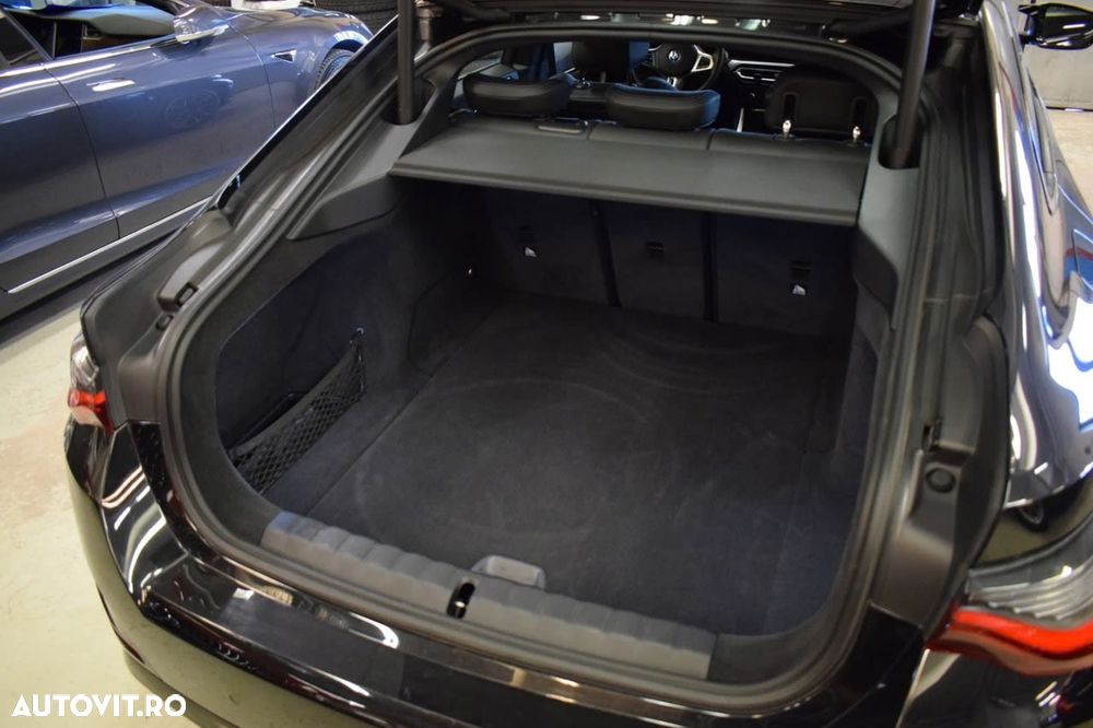 BMW i4 M50 Gran Coupe xDrive - 13