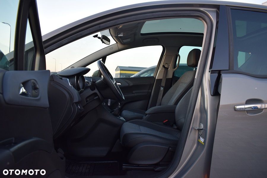 Opel Meriva 1.4 Ecoflex Start/Stop Selection - 6