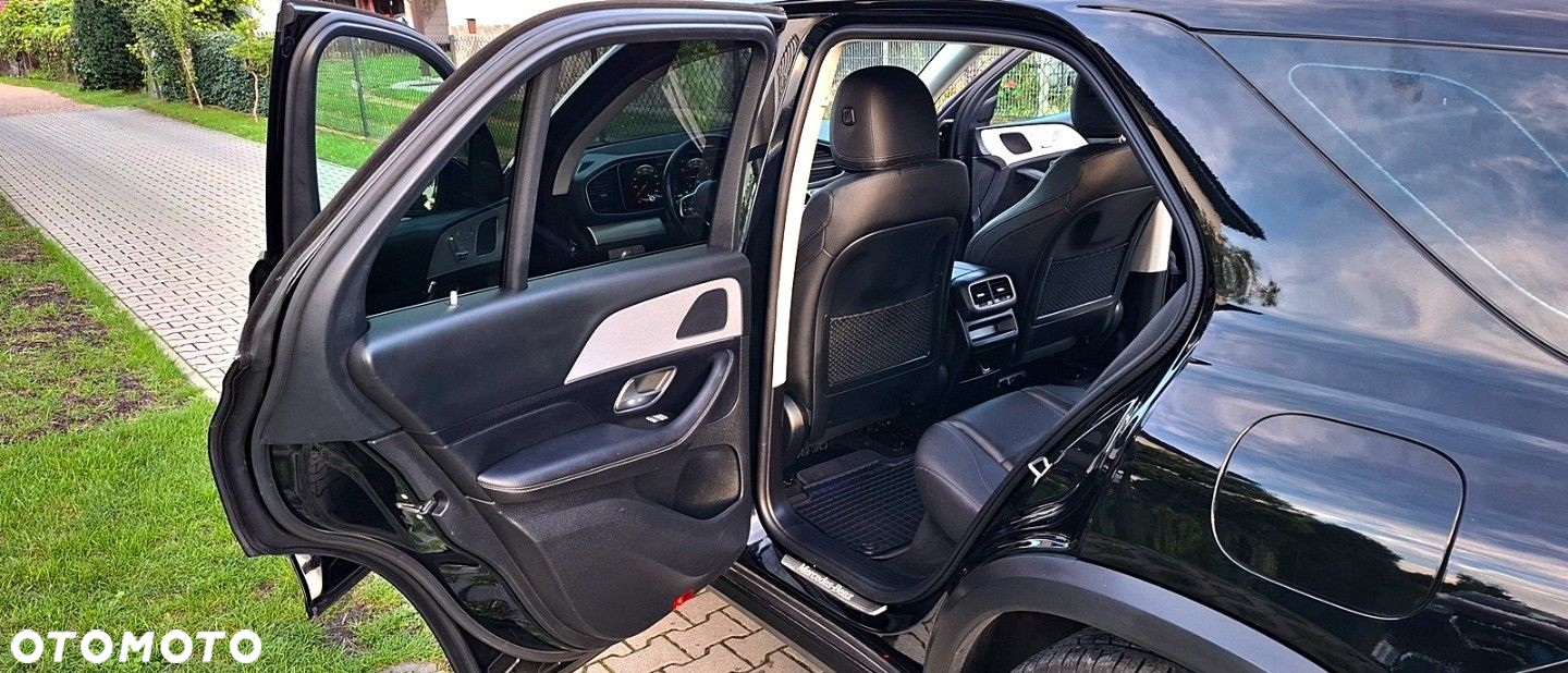 Mercedes-Benz GLE - 12