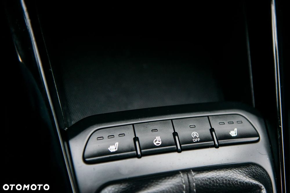 Kia Rio 1.2 L Business Line - 27