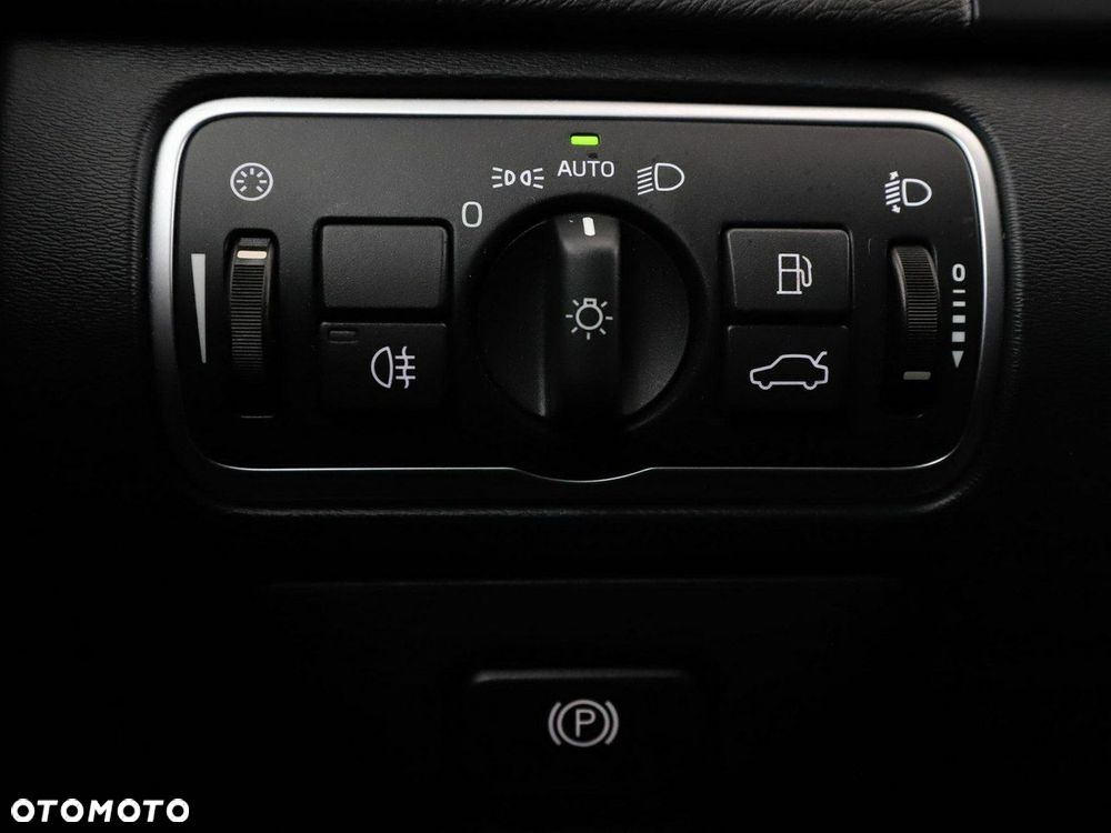 Volvo V60 D2 Drive-E Dynamic Edition (Momentum) - 34