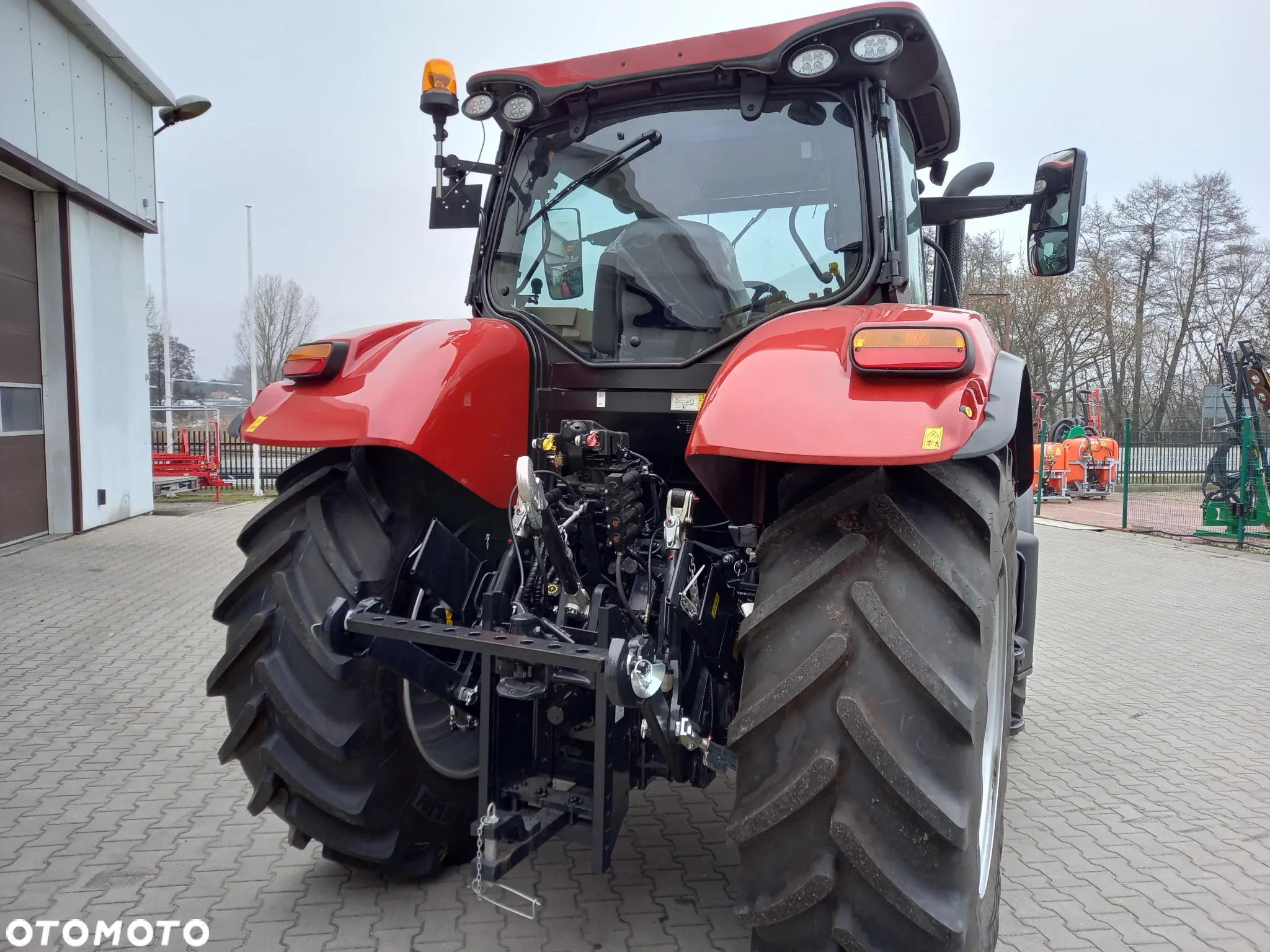 Case IH - 6