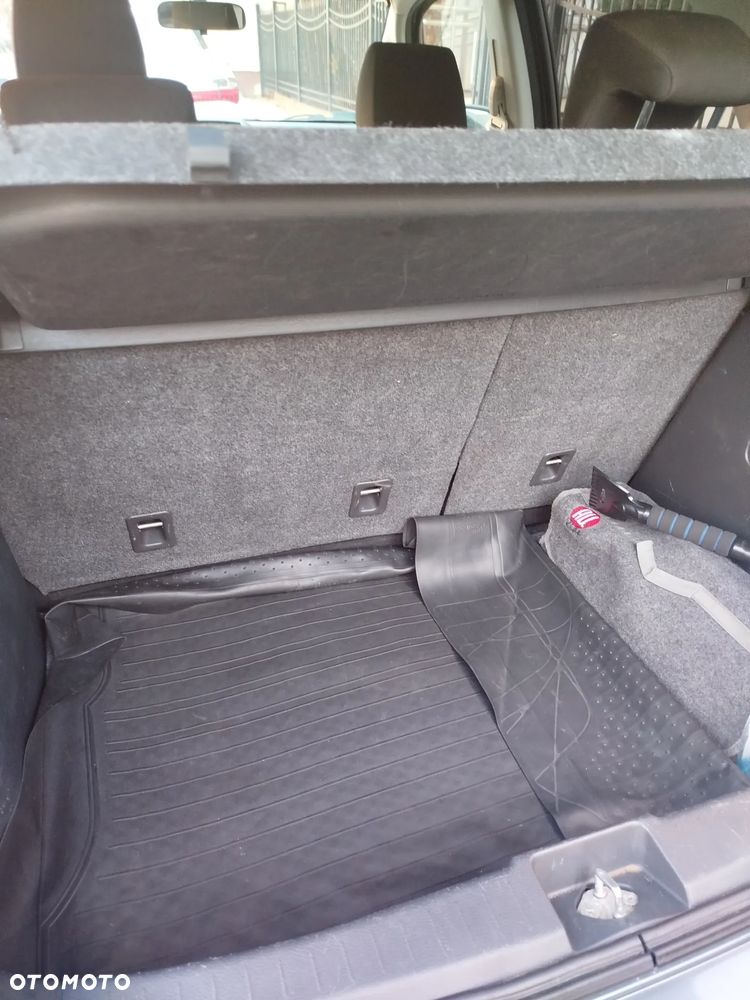 Suzuki SX4 1.6 GLX / Comfort - 14