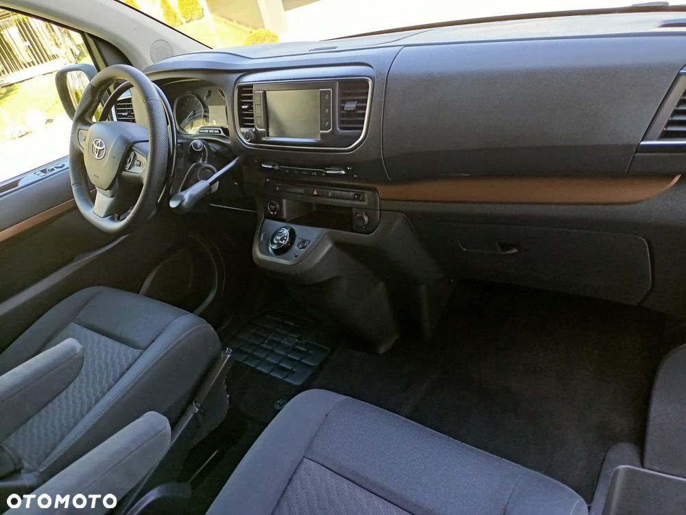 Toyota Proace Verso - 10