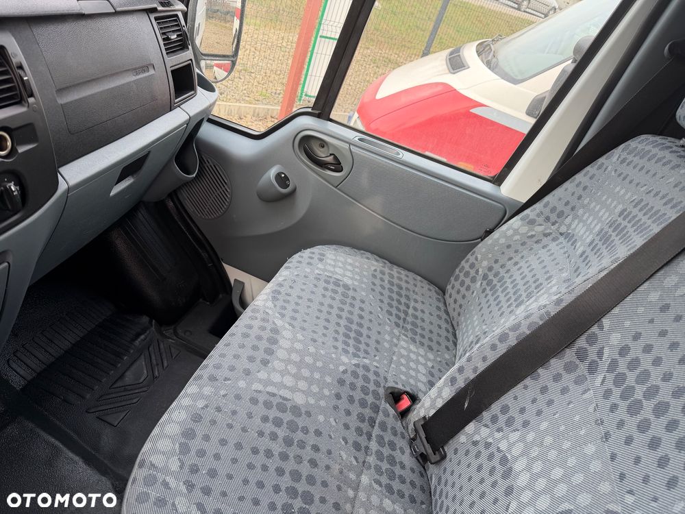 Ford Transit 350 M  4X4 Średni Podwyższony - 9