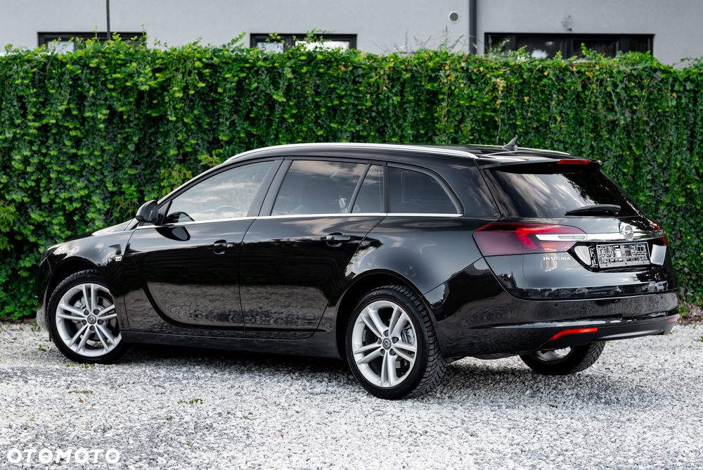 Opel Insignia 1.4 T Cosmo S&S - 11
