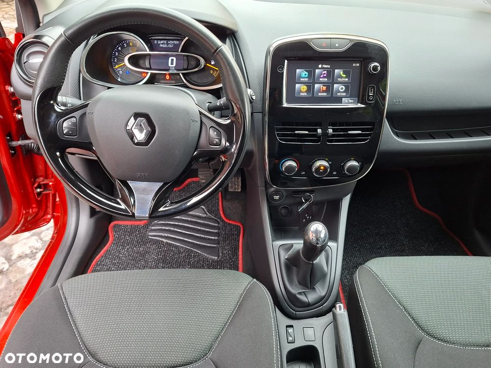 Renault Clio TCe 90 Luxe - 22