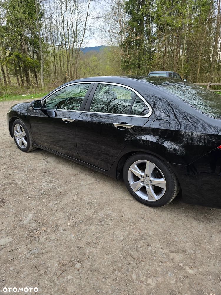 Honda Accord 2.0 Executive - 7