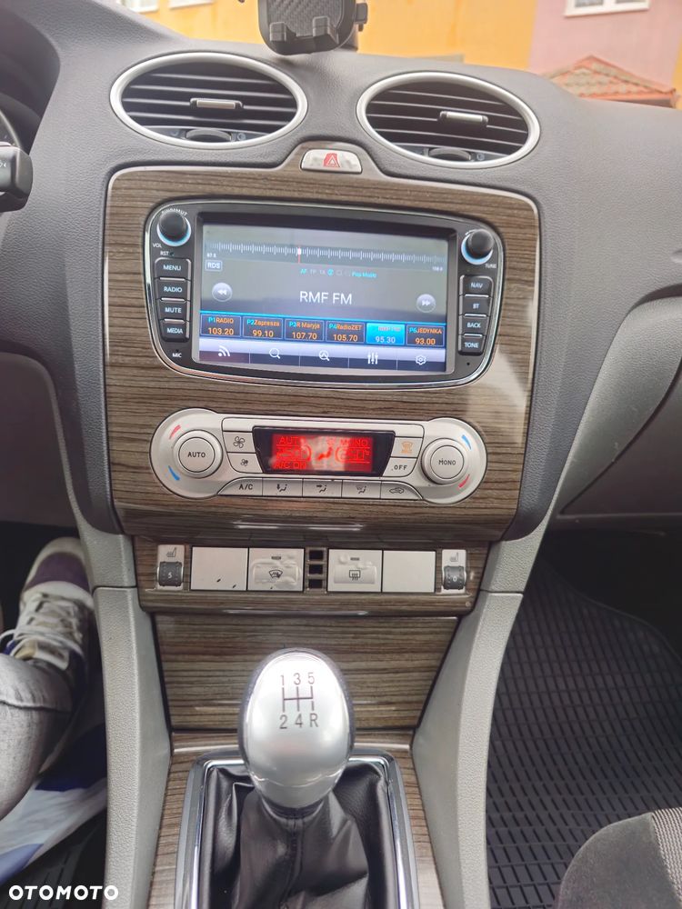 Ford Focus - 19