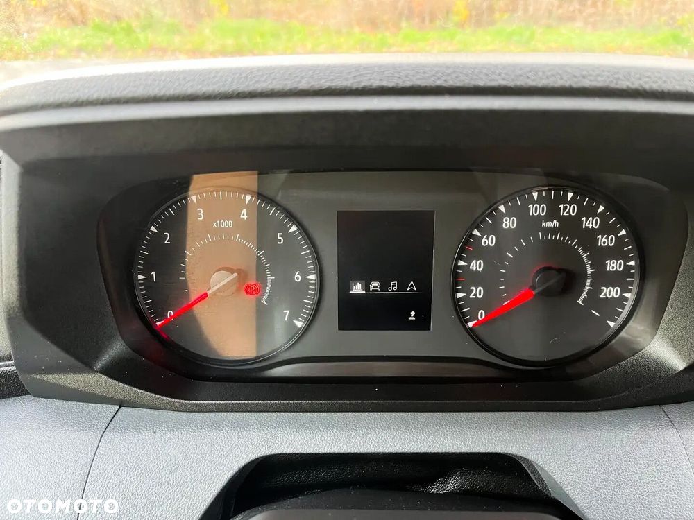 Renault Master Furgon L3H2 130KM - 9