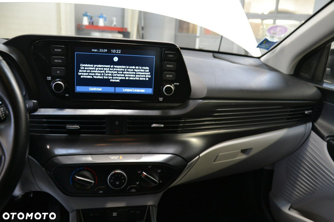 Hyundai i20 - 18