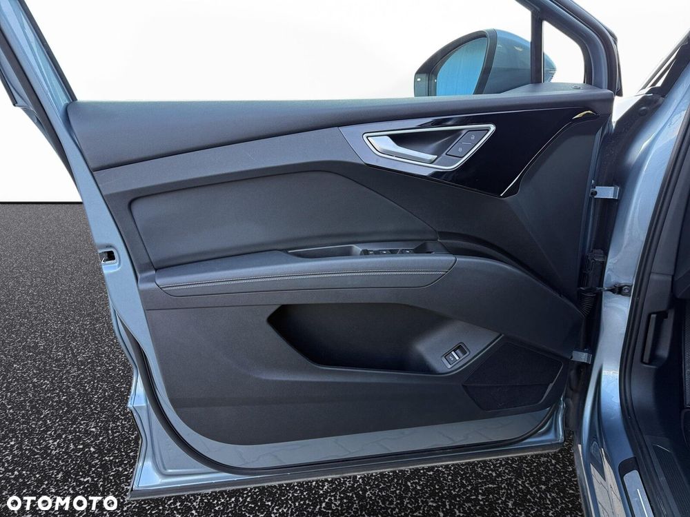 Audi Q4 Sportback e-tron - 10