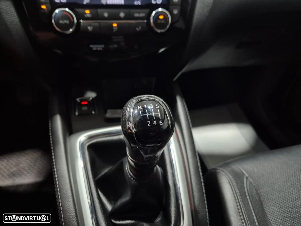 Nissan Qashqai 1.5 dCi Tekna Premium - 27