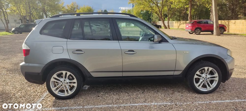 BMW X3 2.5si - 7