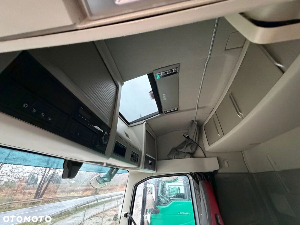Volvo FH 460 - 9