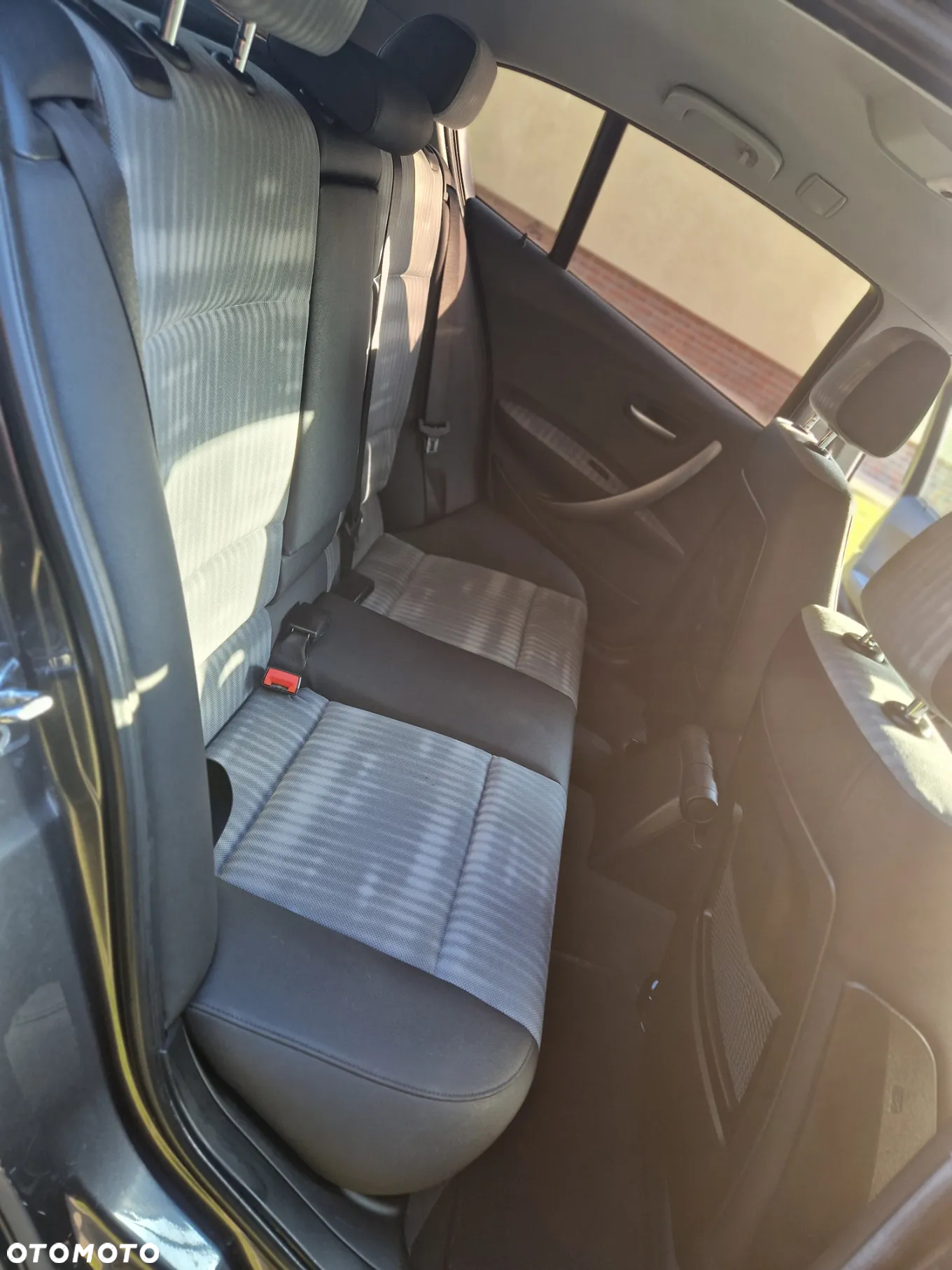 BMW Seria 1 120i - 16