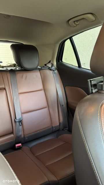 Buick Encore - 12