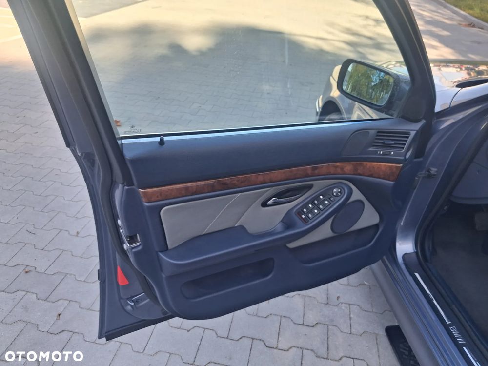 BMW Seria 5 2000