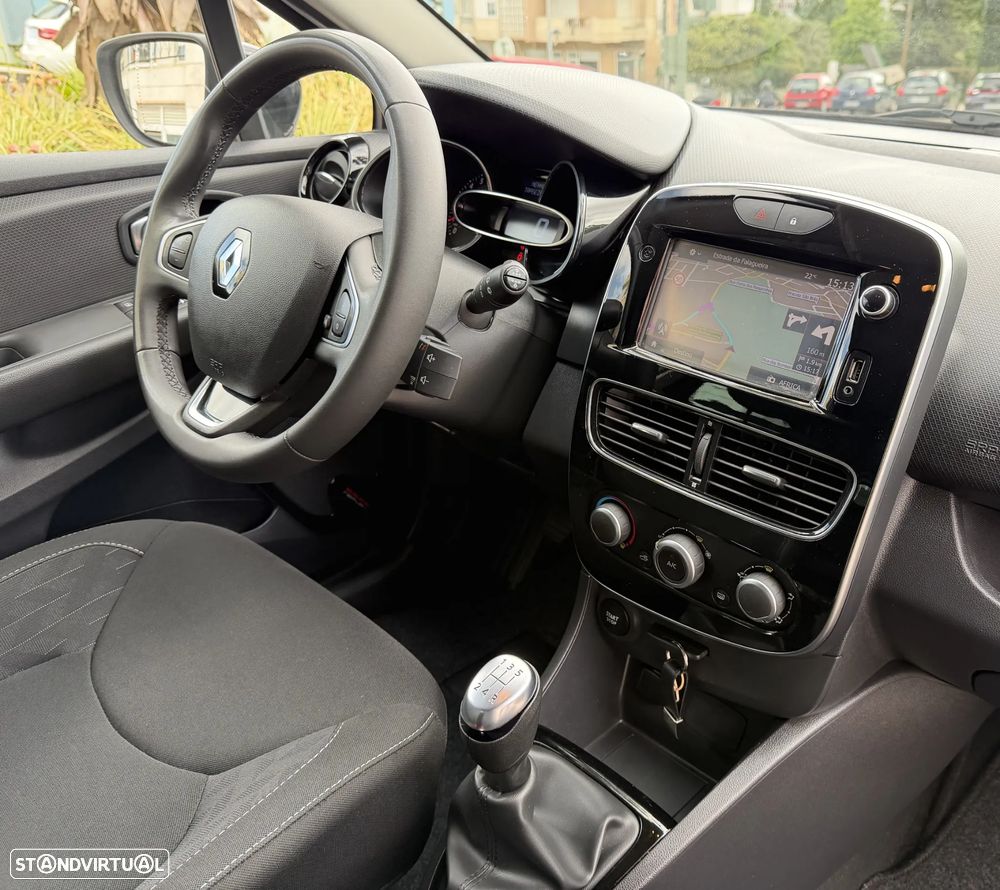 Renault Clio 0.9 TCe Limited - 17