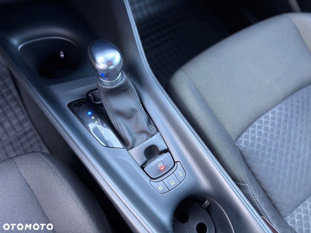 Toyota C-HR Business-Edition - 23