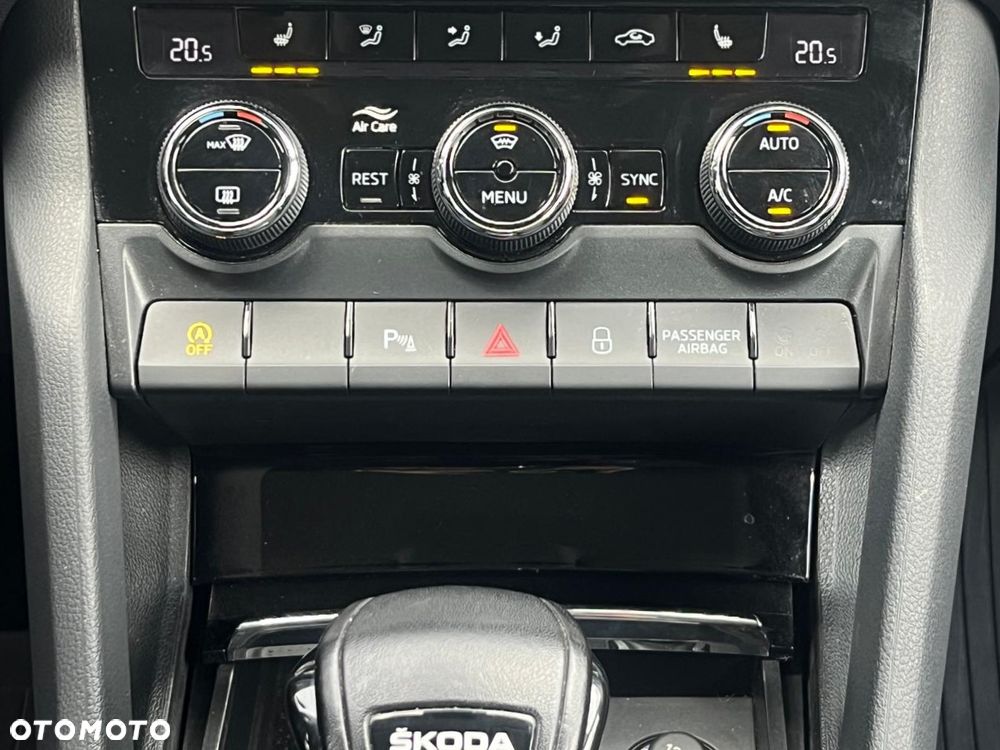 Skoda Kodiaq 2.0 TSI 4x4 Style DSG 7os - 27