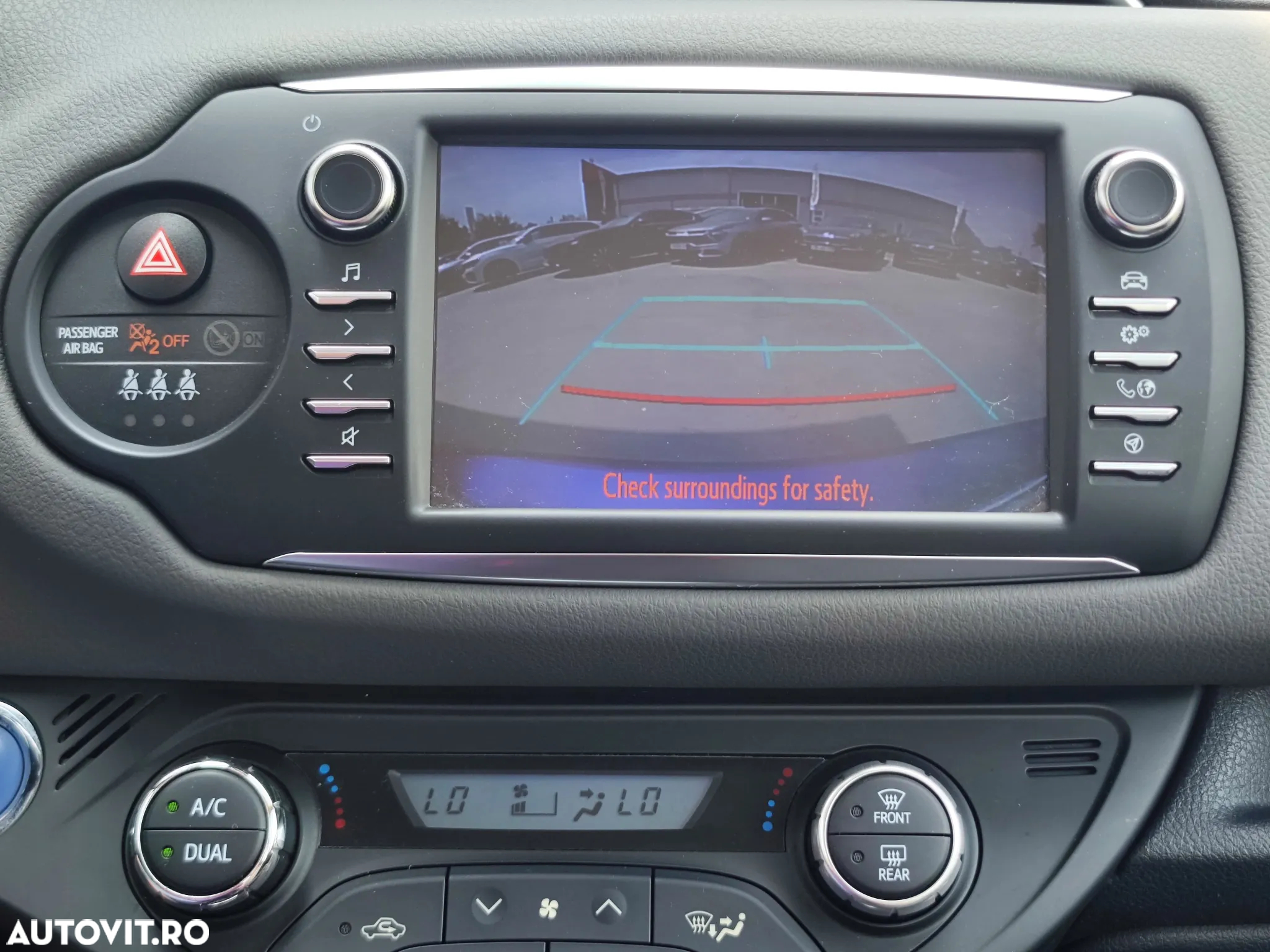Toyota Yaris 1.5 VVT-i HSD Active - 26