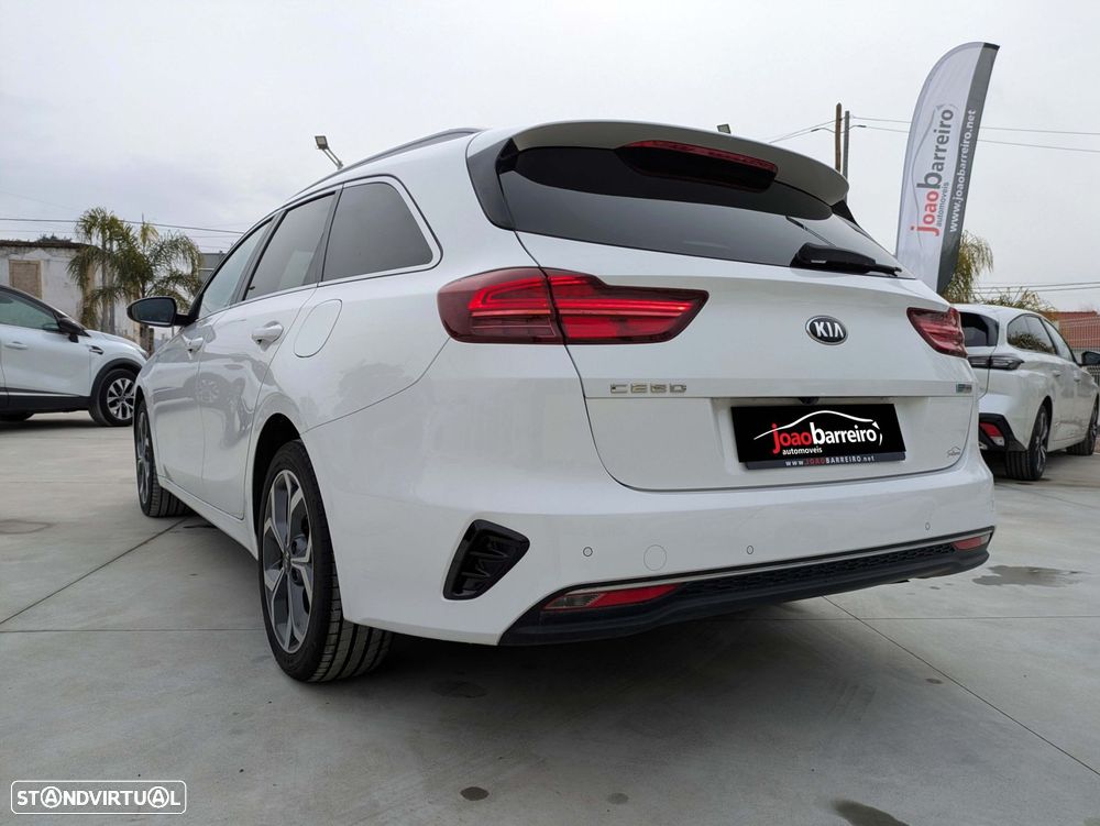Kia Ceed SW 1.6 CRDi MHEV Drive+SRF - 6