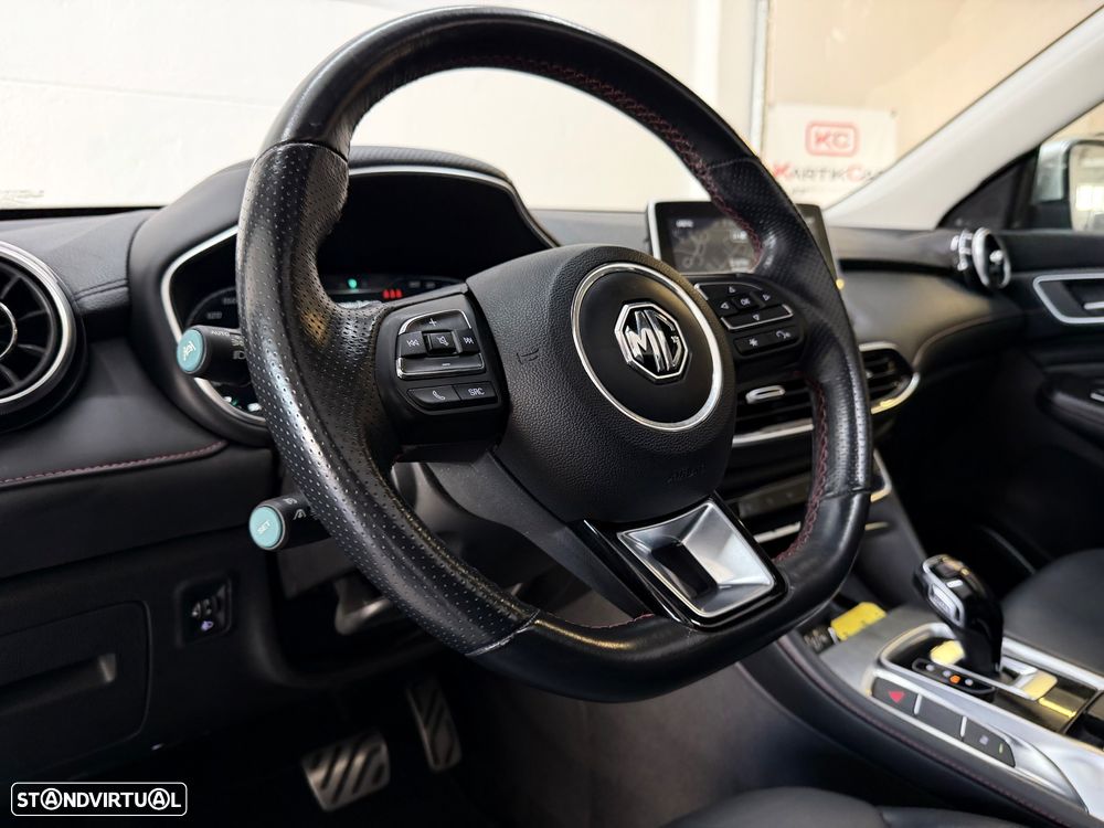 MG EHS 1.5 T-GDI Plug-in Hybrid Luxury - 24