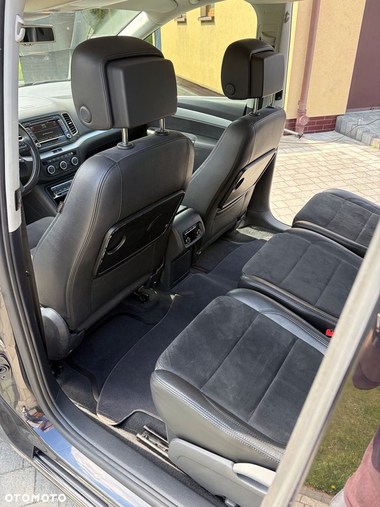 Volkswagen Sharan 2.0 TDI DSG BlueMotion Technology Highline - 31