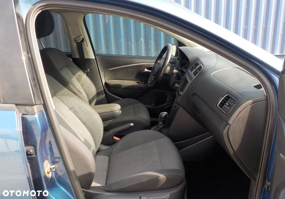 Volkswagen Polo - 15