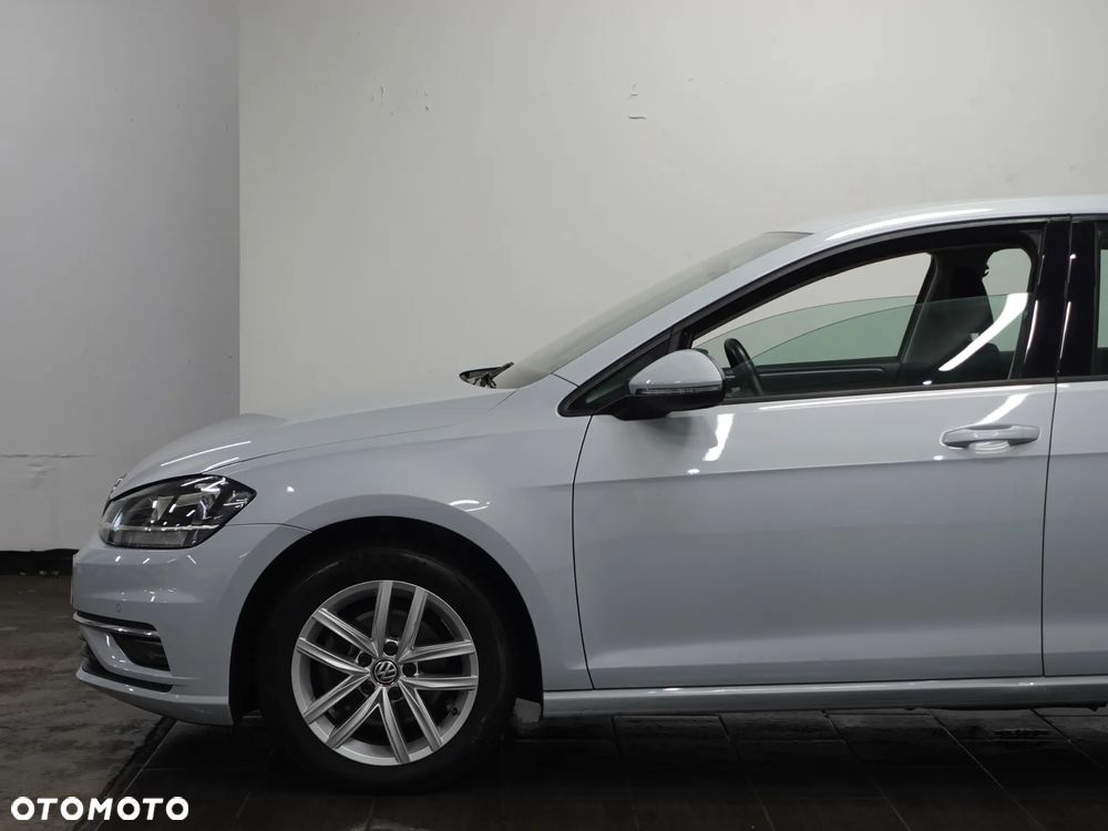Volkswagen Golf 1.6 TDI SCR DSG Comfortline - 17