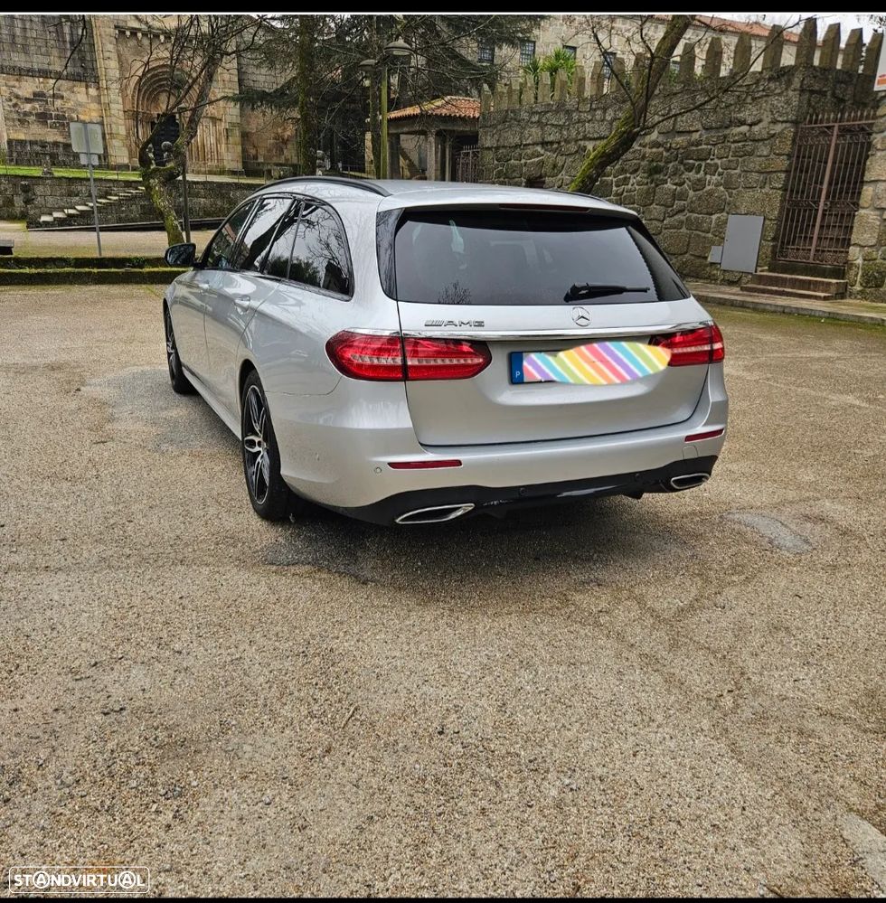 Mercedes-Benz E 220 d AMG Line - 2