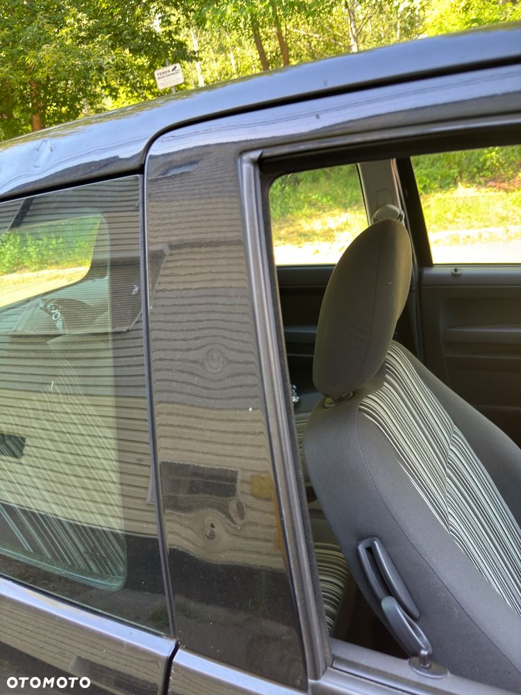 Volkswagen Fox 1.4 - 12