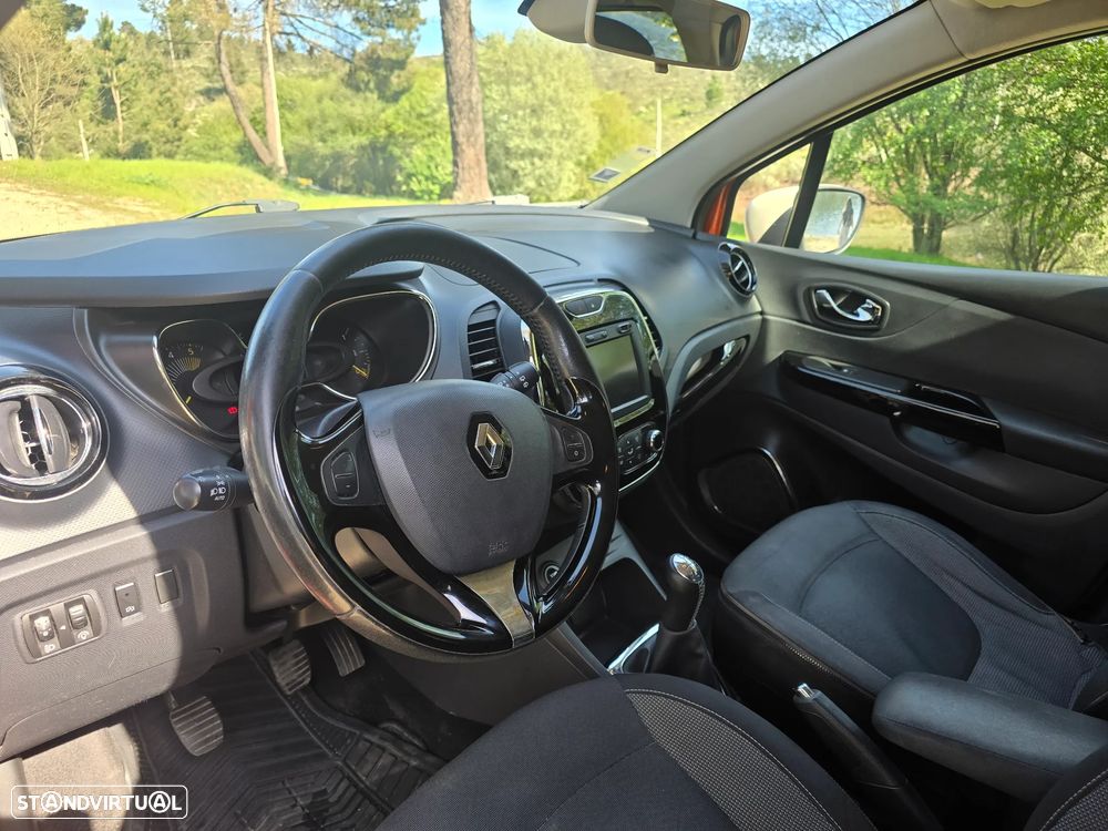 Renault Captur 1.5 dCi Exclusive - 6