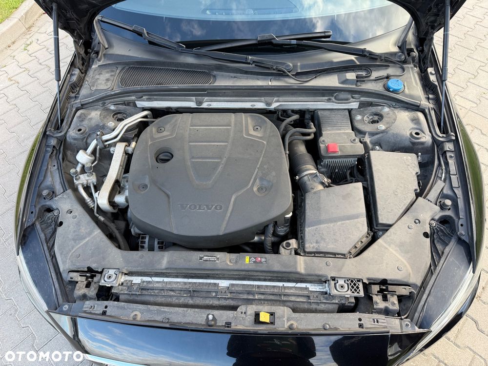 Volvo V60 D3 Momentum Pro - 11