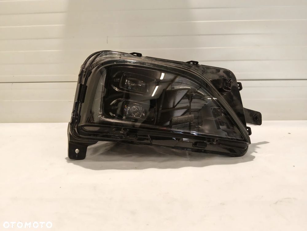 XPeng G6 FULL LED PRZÓD STRONA PRAWA 7210002FA1 - 1