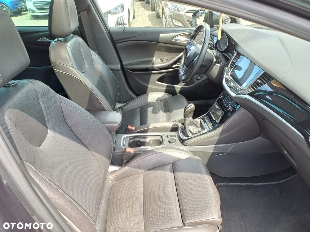 Opel Astra 1.6 CDTI DPF ecoFLEX Start/Stop Exklusiv - 11