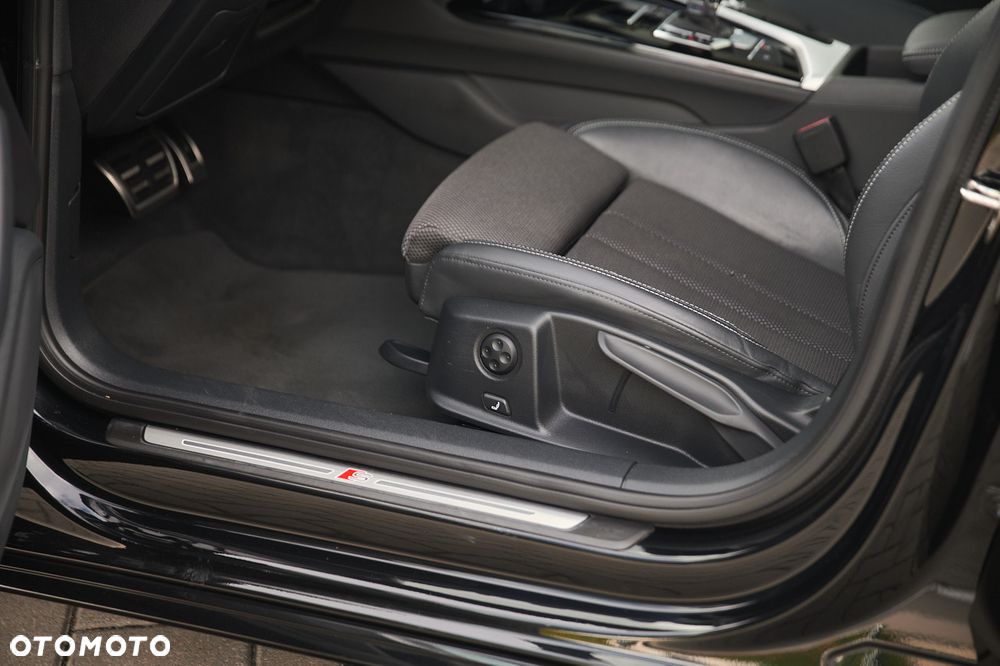 Audi A4 Limousine 35 TFSI S tronic S line - 39