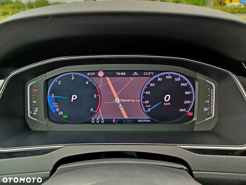 Volkswagen Passat Variant 2.0 TDI Elegance DSG - 8