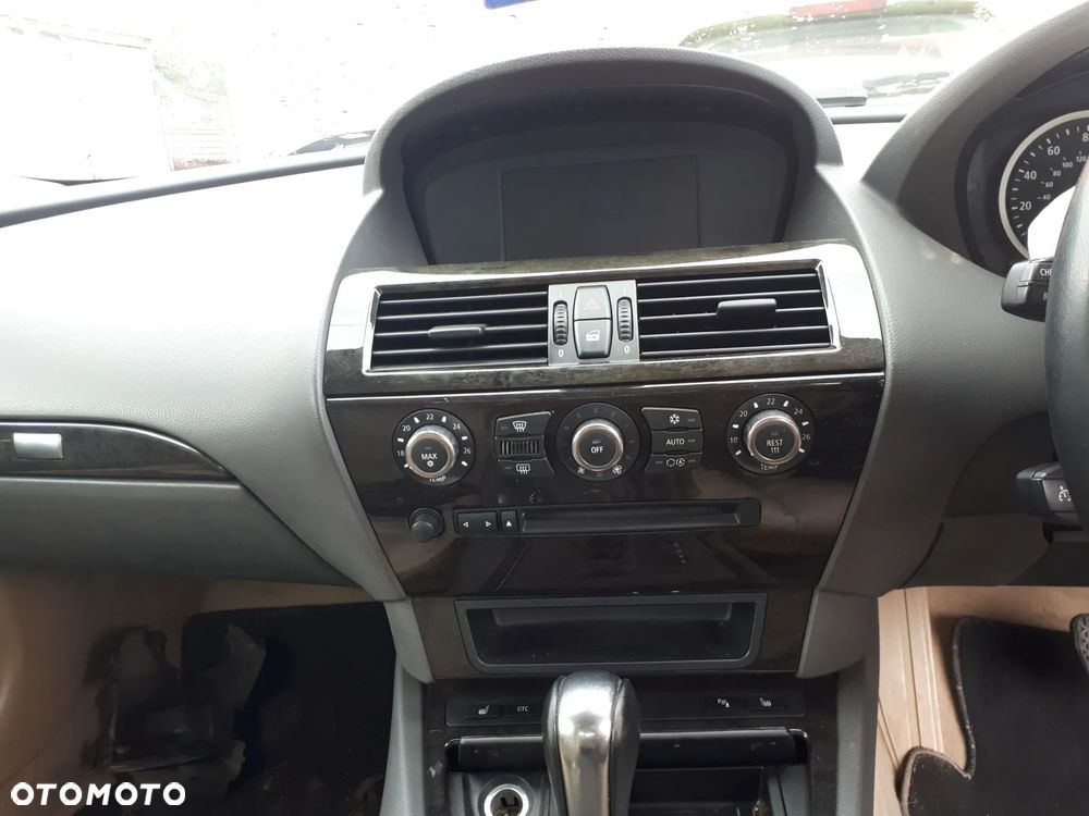 BMW E63 6 630i 3.0 03-06 PANEL NAWIEWU CLIMATRONIC - 1