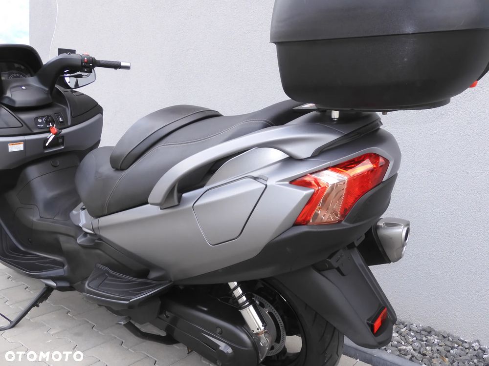 Suzuki Burgman - 25