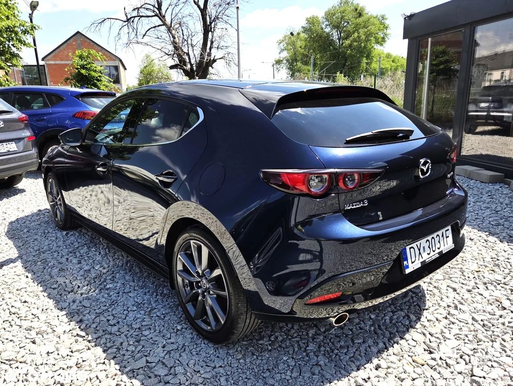 Mazda 3 2.0 mHEV Hikari - 17
