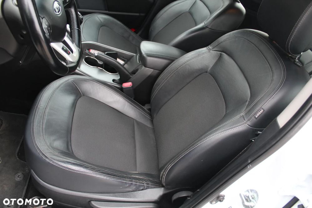 Kia Sportage 1.6 GDI L 2WD - 13