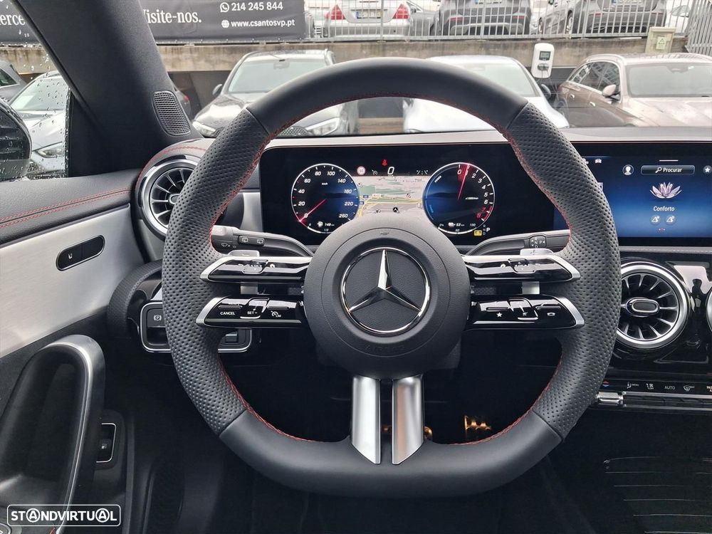 Mercedes-Benz CLA 250 e Shooting Brake AMG Line - 24