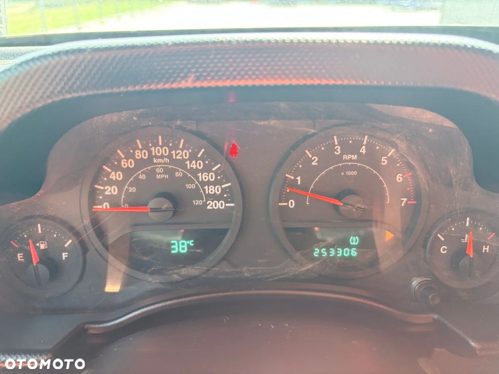 Jeep Wrangler - 16